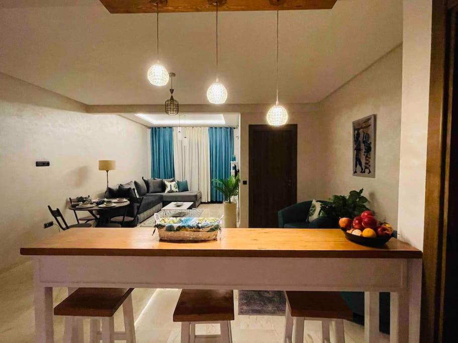 Appartement Luxueux Au Centre De Marrakech Marrakesh Exteriör bild